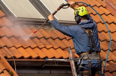 Démoussage et hydrofuge de toiture au Transloy